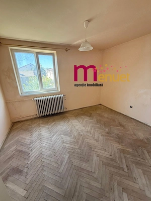 Vând apartament 2 camere str ISACCEI  central - imagine 4