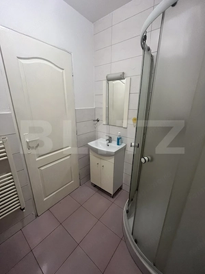 Garsoniera de inchiriat, mobilata si utilata, zona ISU - imagine 7
