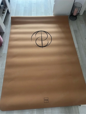 saltea yoga BLNK Healthcare Yoga Mat Cork XXL.