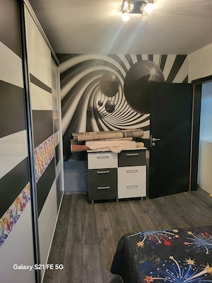 ofer spre închiriere apartament  dormitor ,vaie living bucătărie zona Ana ipătescu situat la 5 minut - imagine 5