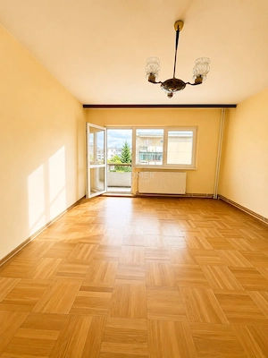 Apartament 4 camere suprafata mare zona Scriitorilor Brasov