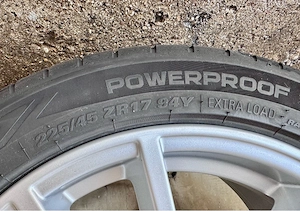 Cauciucuri Nokian 225/45 R17 noi - imagine 2