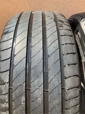 215 50 17 Michelin - imagine 3