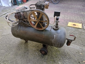 Vand compresor aer 200 Litri