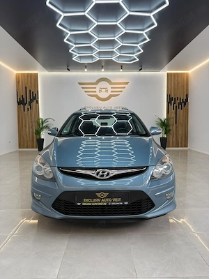** Hyundai i30 ** - imagine 2