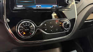 ** Renault Captur ** - imagine 19