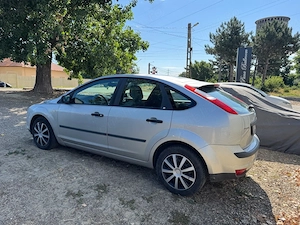 Ford Focus 1.8 Tdci 2006 - imagine 4