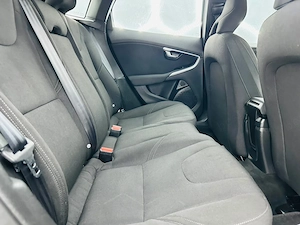 Volvo V40 - imagine 7