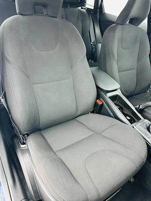 Volvo V40 - imagine 16