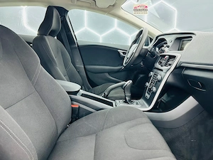 Volvo V40 - imagine 15