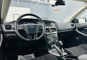 Volvo V40 - imagine 18