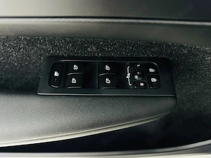 Volvo XC40 - imagine 11