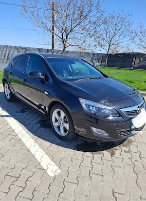 Opel Astra J 