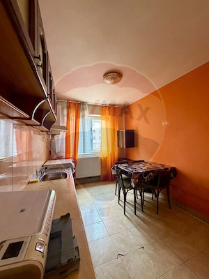 Apartament cu 2 camere în Lipova - zona Centrală - imagine 8
