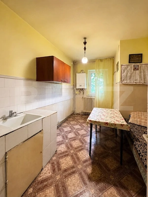 Apartament cu 3 camere, decomandat, zona Liliacului – Deva - imagine 2