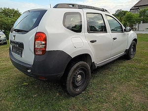 Dacia Duster Facelift 2014 - imagine 3