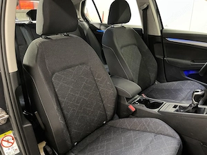 Volkswagen Golf - imagine 10