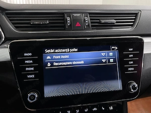 Skoda Superb - imagine 16
