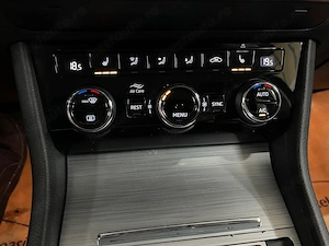 Skoda Superb - imagine 20