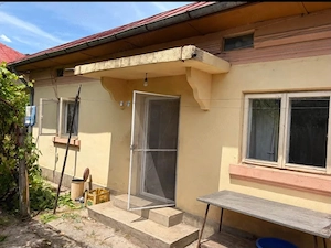 CASA SPATIOASA CU TEREN 1300MP, BALS OLT - imagine 10