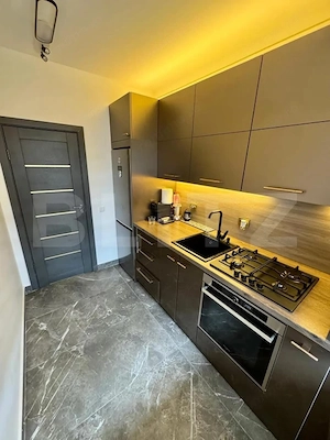 Apartament 3 camere, mobilat si utilat, parcare, parter inalt, zona Porii-Terra - imagine 4