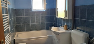 vand apartament 2 camere confecții  - imagine 3