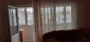 vand apartament 2 camere confecții  - imagine 6