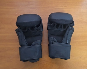 Manusi sparring VENUM Challenger 3.0, marimea M, negru negru