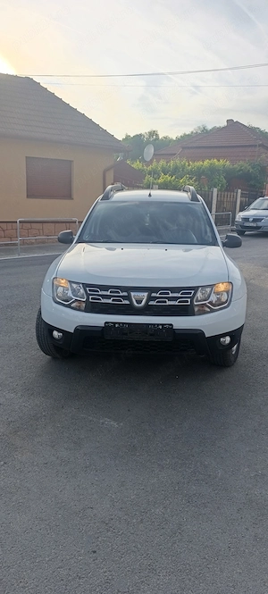 Dacia Duster 4x4 diesel  - imagine 2