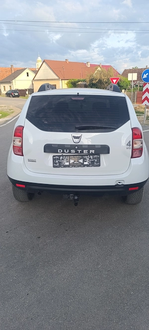 Dacia Duster 4x4 diesel  - imagine 4