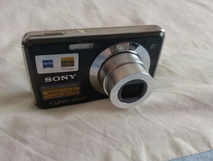 Cameră Sony Cyber-shot DSC-W215 - pachet dublu