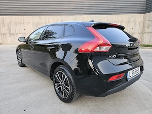 Vand Volvo V40 2017 - imagine 5