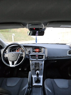 Vand Volvo V40 2017 - imagine 2