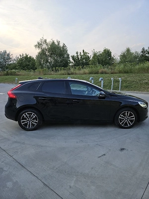 Vand Volvo V40 2017 - imagine 8