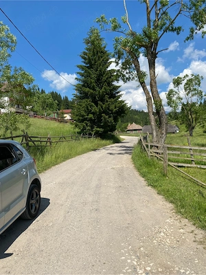 Teren intravilan de vânzare   Fundata ,Fundațica ,jud.Brașov