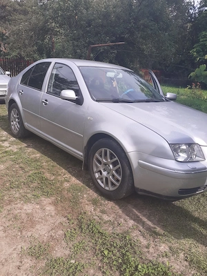 Vw Bora,1.6 benzina plus GPL omologat ,2003 proprietar,climate,incalzire in scaune impecabila! - imagine 5