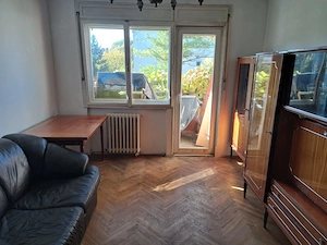 Ofer spre închirere apartament 3 camere zona Ultracentrală Arad - imagine 4