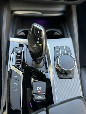 Bmw 530e individual  - imagine 13