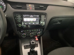 vand Skoda Octavia 3, Euro 6, 2.0 TDI cu Panoramic - imagine 3