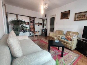 Apartament 2 camere,  zona Dacia.