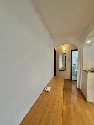 Apartament 2 camere, decomandat, etaj 3, zona Soarelui - imagine 11