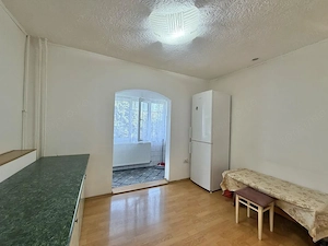 Apartament 2 camere, decomandat, etaj 3, zona Soarelui - imagine 8