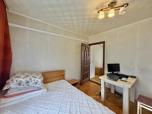 Apartament 2 camere, decomandat, etaj 3, zona Soarelui - imagine 6