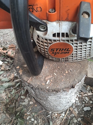 vând drujbă Stihl 291