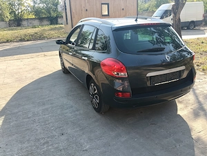 Vand Renault Clio Break 1.2i-16V 80CP - imagine 4