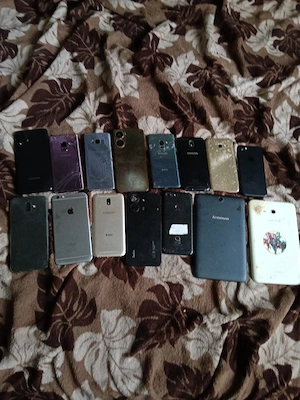 telefoane pt piese  - imagine 3