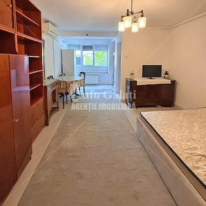 | Apartament cu 1 camera | Mobilat si Utilat | Mazepa, G-uri | 1200 lei luna |