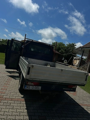 De vanzare autoutilitară 