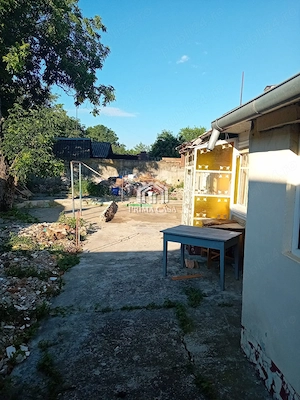 Oportunitate de investitie! Casa in Dealu Viei   Merei BZ   teren 700mp   d=40m   Pret: 32.000  neg. - imagine 4
