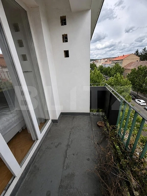 Apartament 2 camere, 49 mp, balcon, zona Semicentral - imagine 9